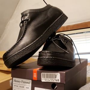 Brand new leather wallabees